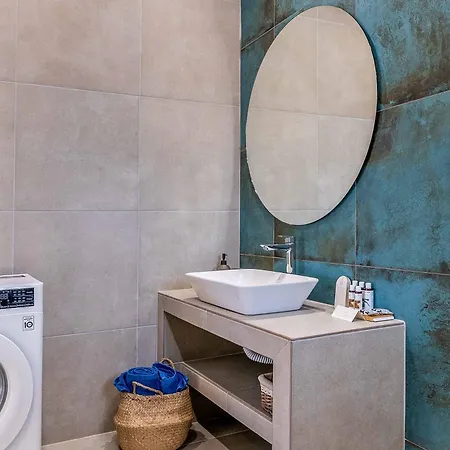 Pangea Irene * טרפזאקי